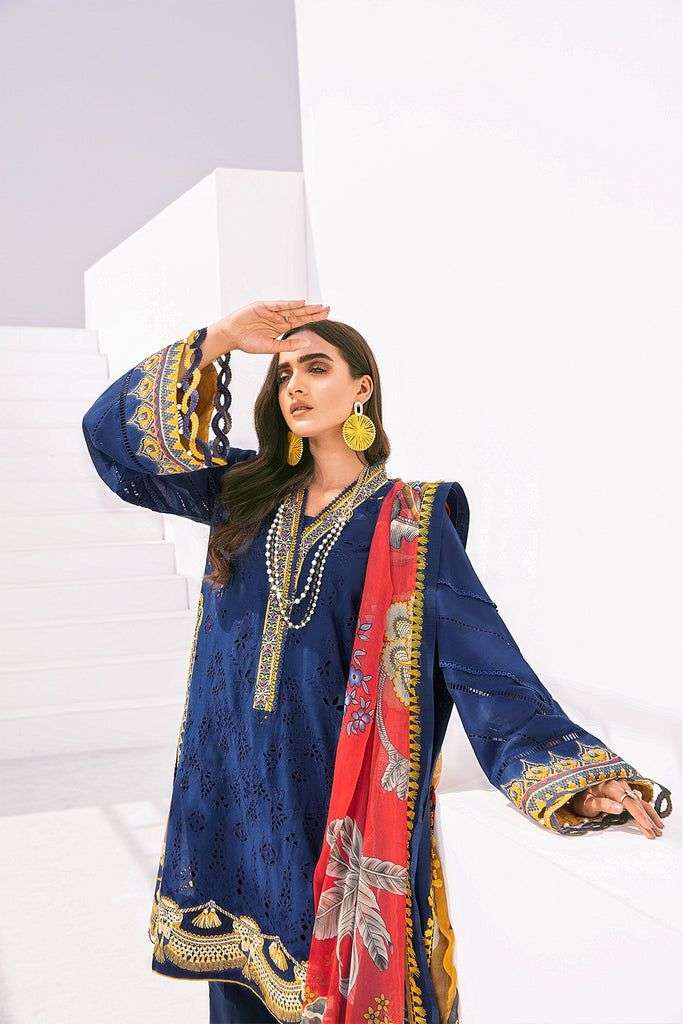 Fuchsia Lawns by Baroque